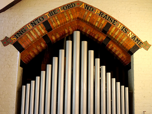 Organ pipes